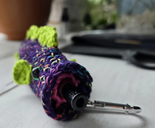 Penjamin / Pennifer Crocheted Puff Puff Pass Bass Vape Cart Holder