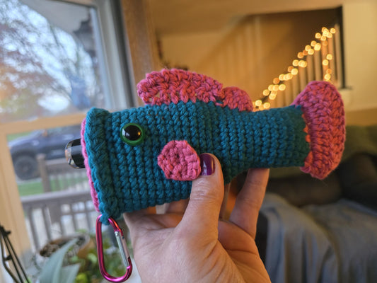 Penjamin / Pennifer Crocheted Puff Puff Pass Largemouth Bass Holder
