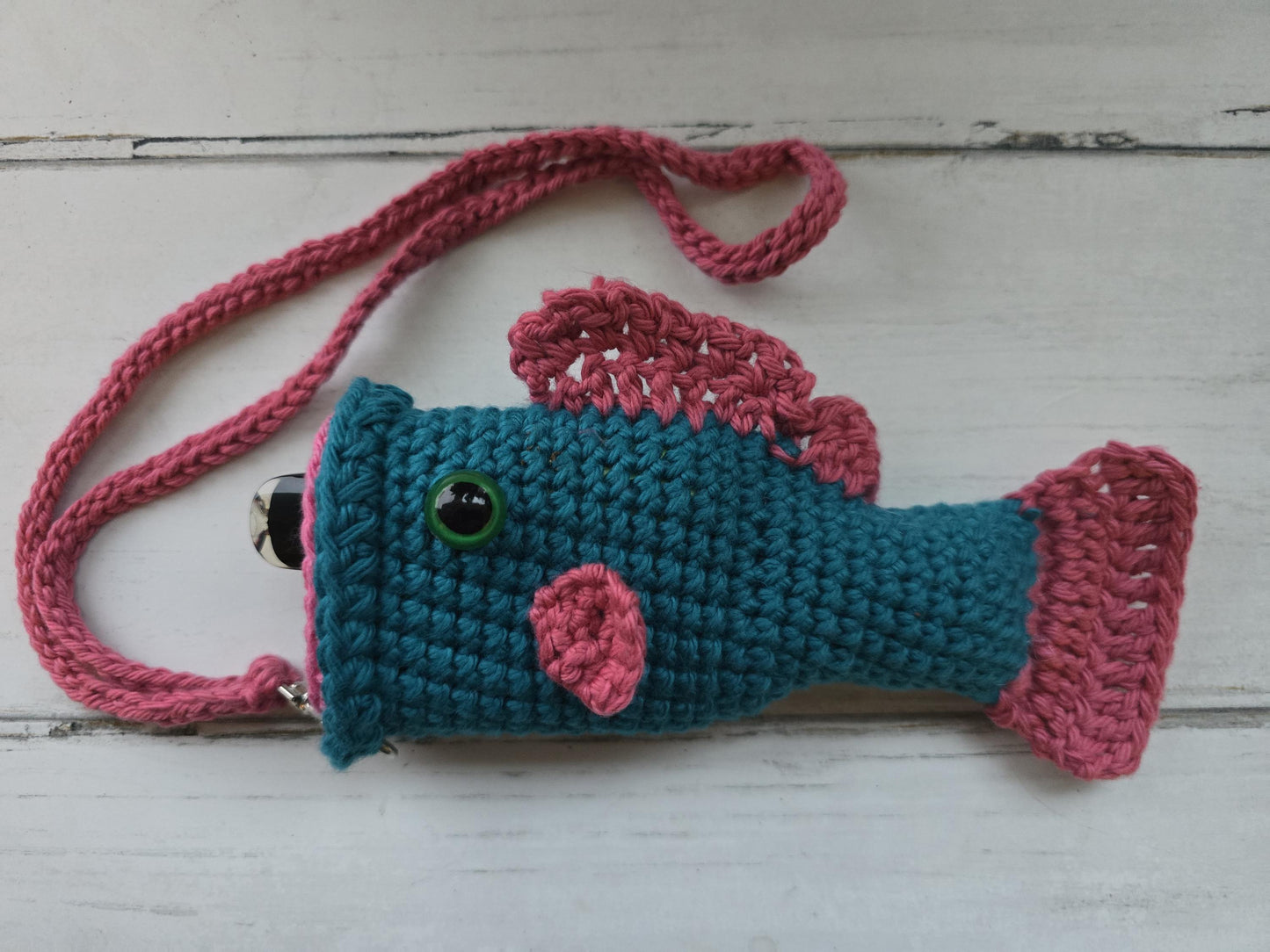 Penjamin / Pennifer Crocheted Puff Puff Pass Largemouth Bass Holder! Discreet! Mary Jane Cannabis 420 Geekbar