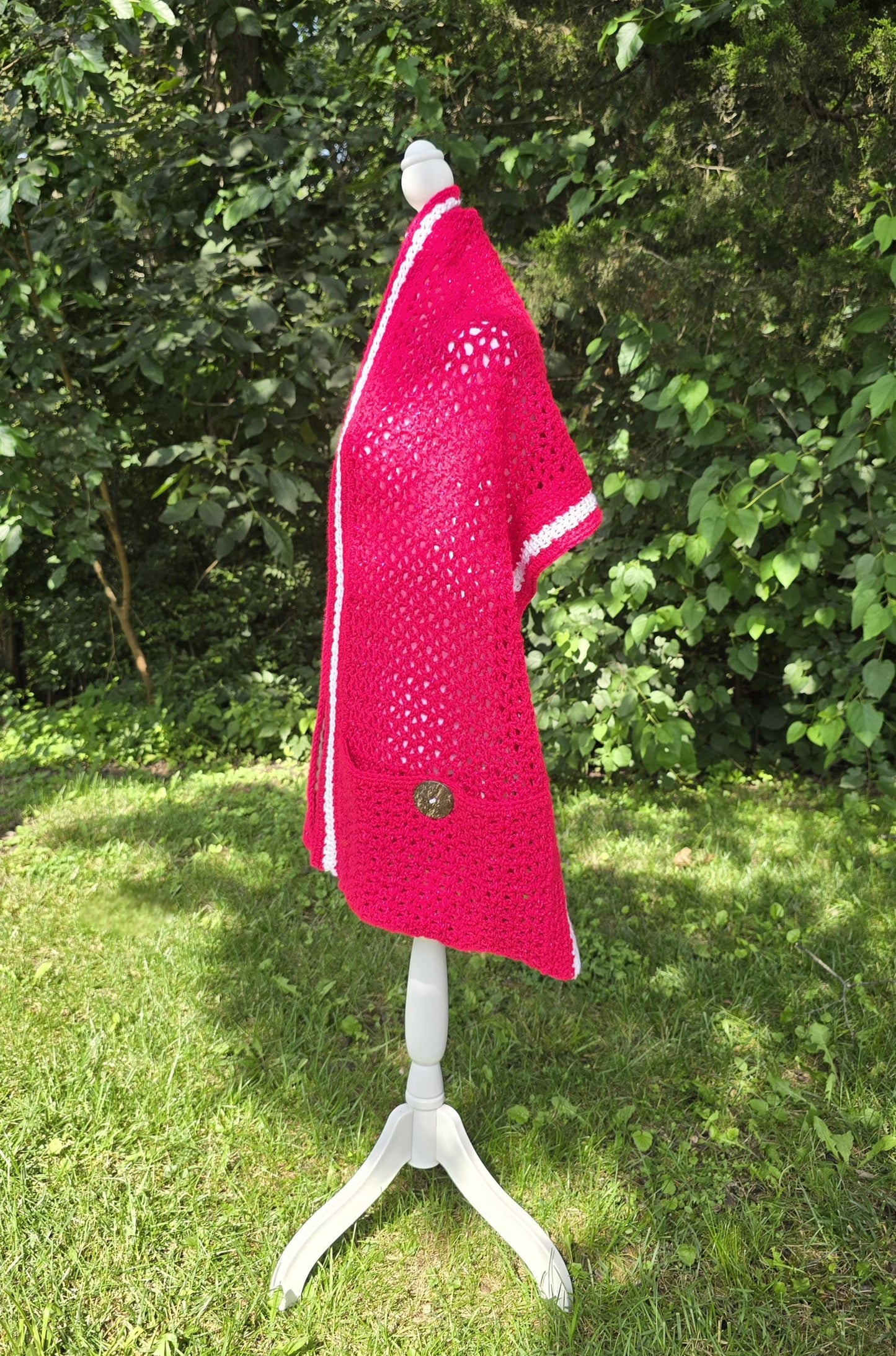 Handmade Crochet Pocket Shawl – Pink & White Boho Wrap