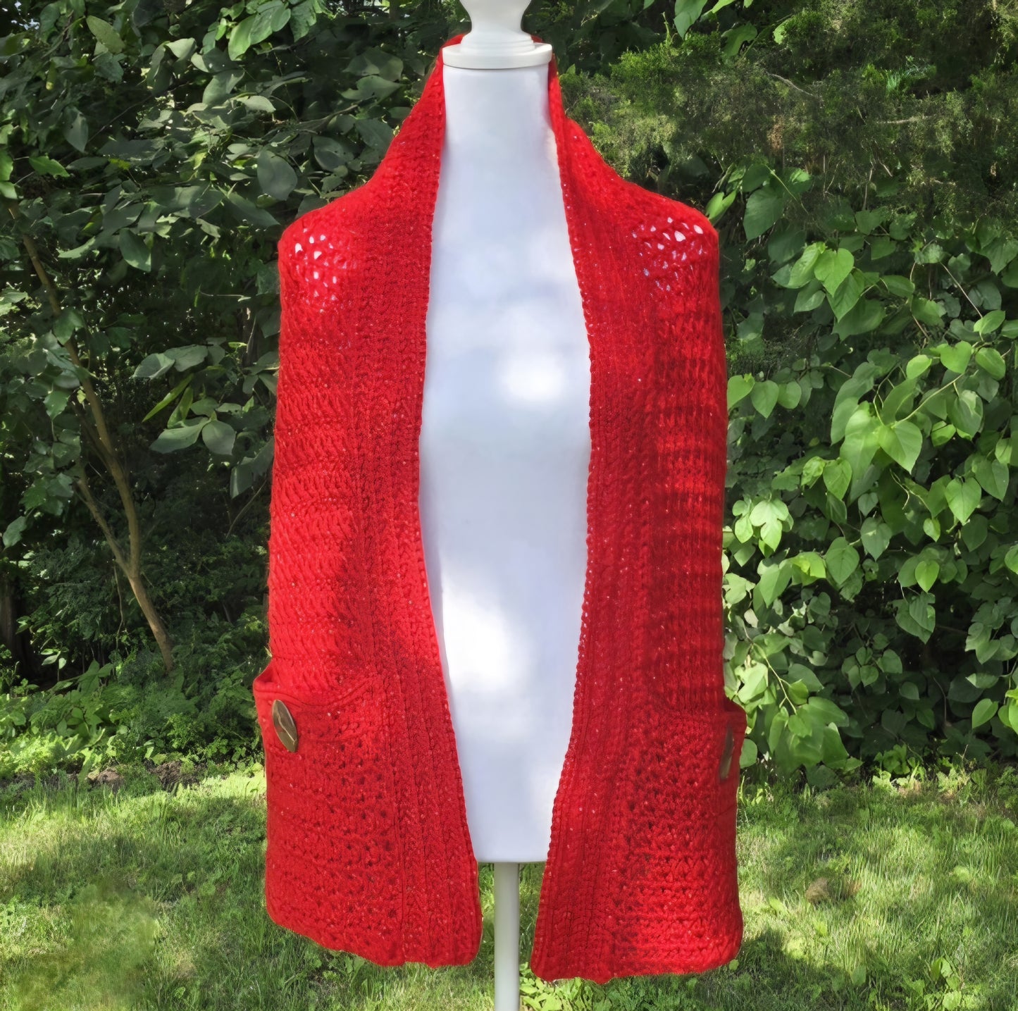 Scarlet Crocheted Pocket Shawl: Trendy Hug Wrap