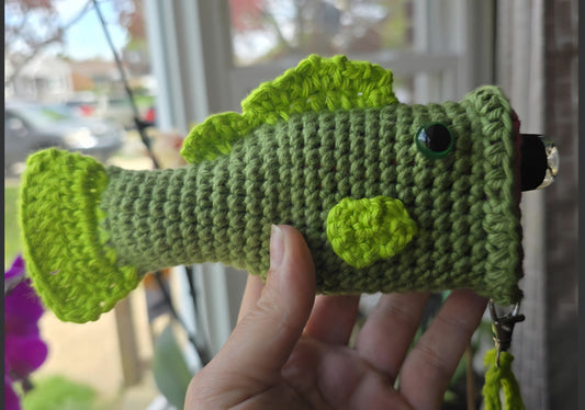 Penjamin / Pennifer Crocheted Puff Puff Pass Largemouth Bass Holder