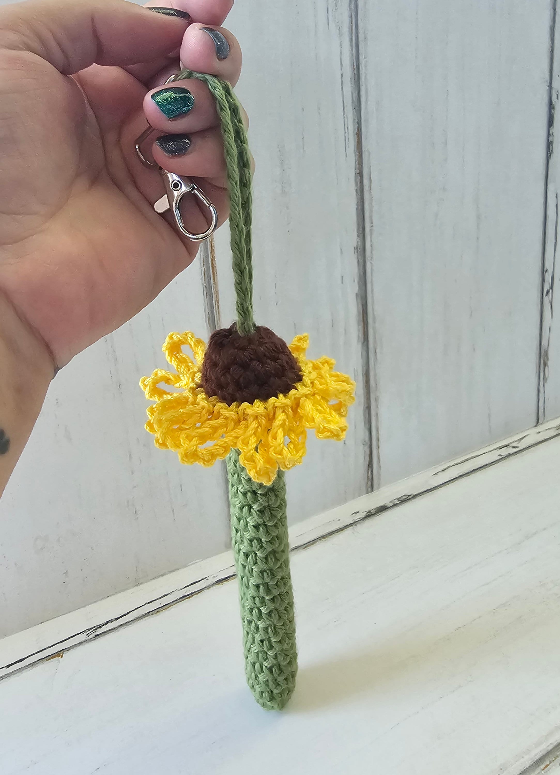 Penjamin / Pennifer Crocheted Sunflower Serenity Flower Vape Cart Holder!  Discreet! Customizable!  Mary Jane Cannabis 420