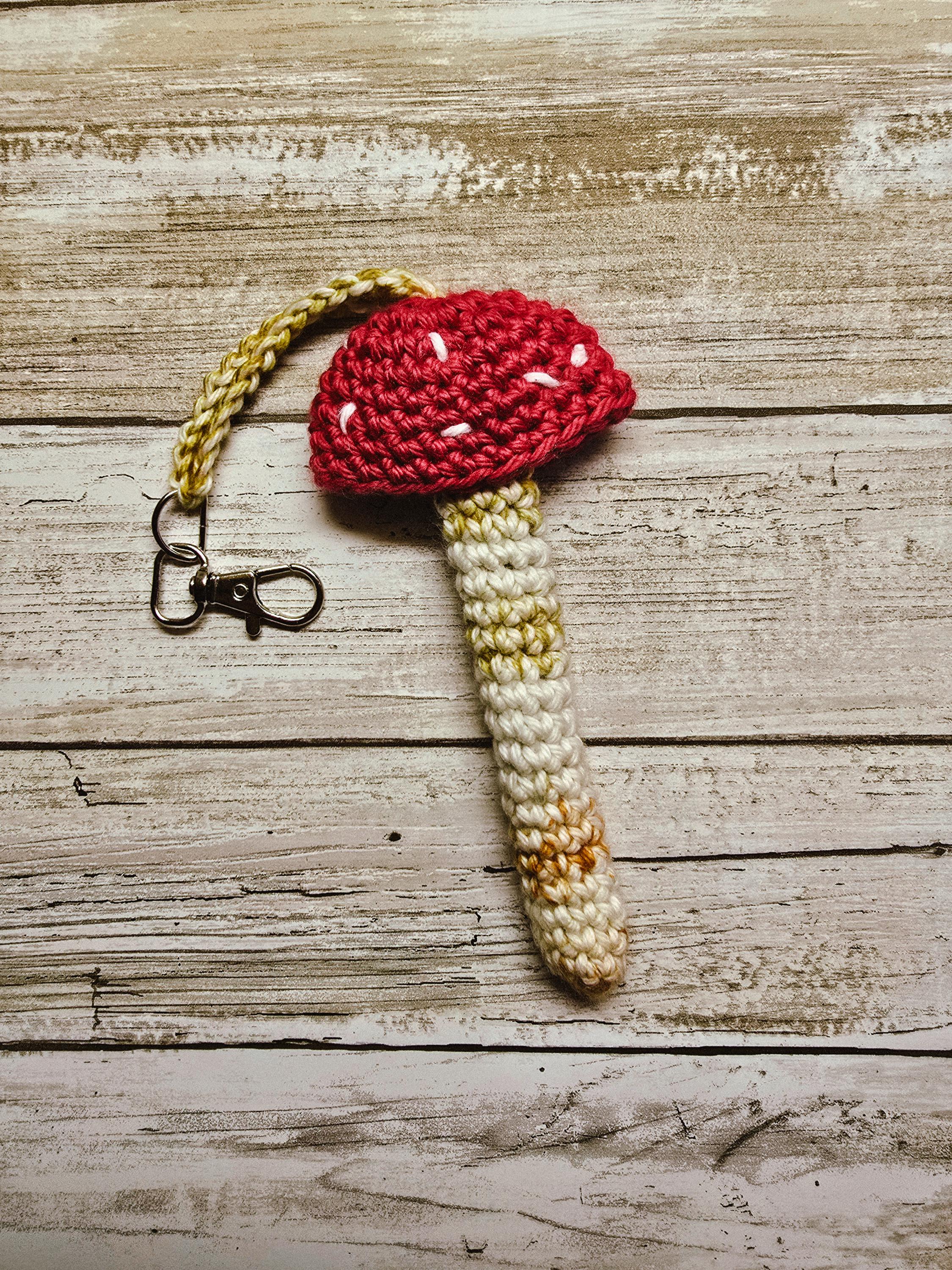 Crochet Mushroom Vape Cart Holder – Penjamin & Pennifer Crochet Vape Holder – 420 Stoner Gift – Mushroom Themed Stoner Gift