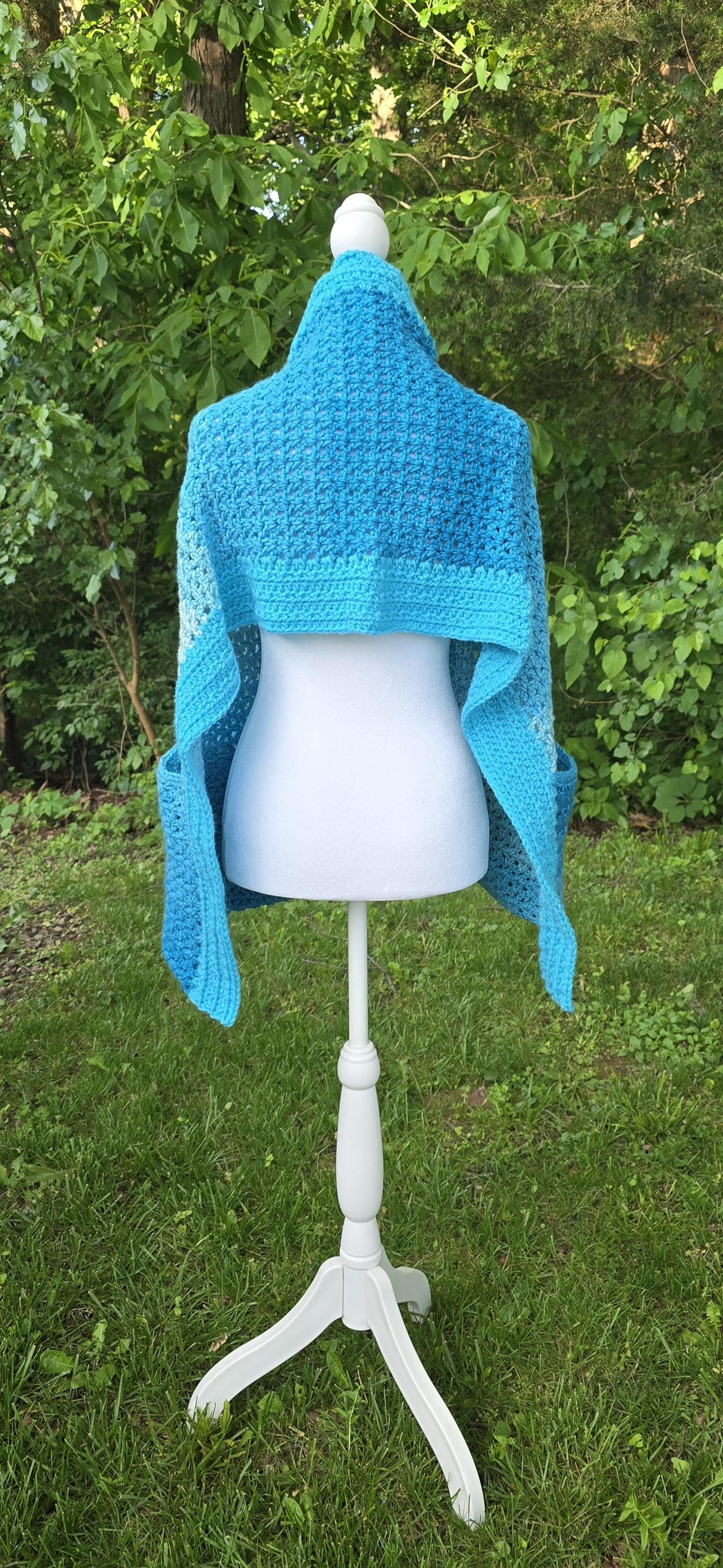Crochet Pocket Shawl: Ocean Breeze Blue Gradient, Boho Wrap