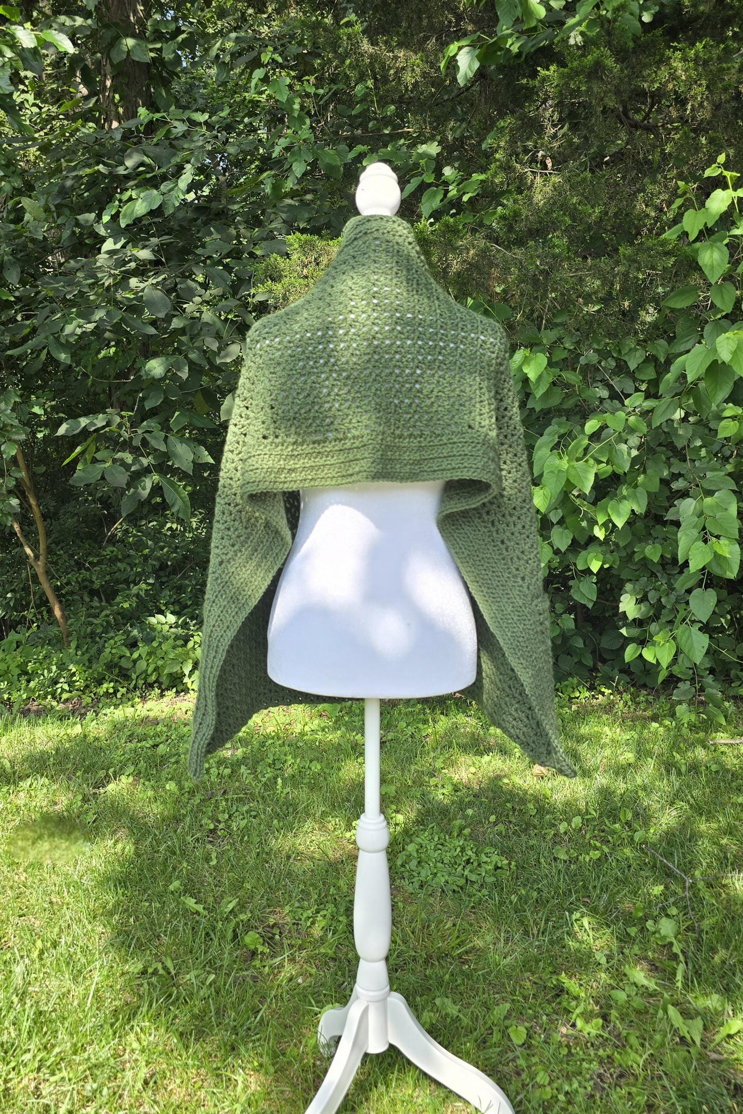 Crocheted Meadow Wrap Pocket Shawl - Tranquil Green