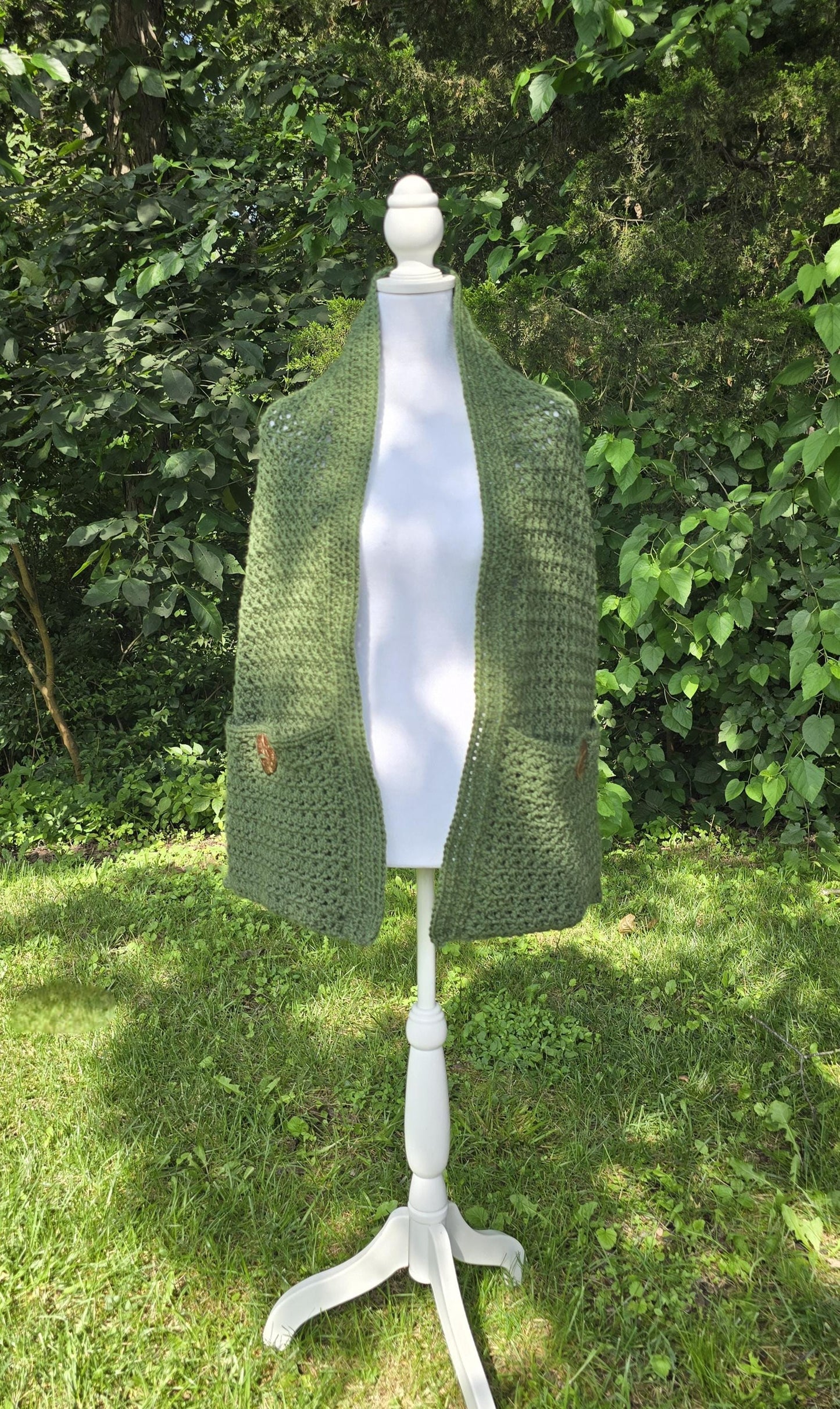 Crocheted Meadow Wrap Pocket Shawl - Tranquil Green