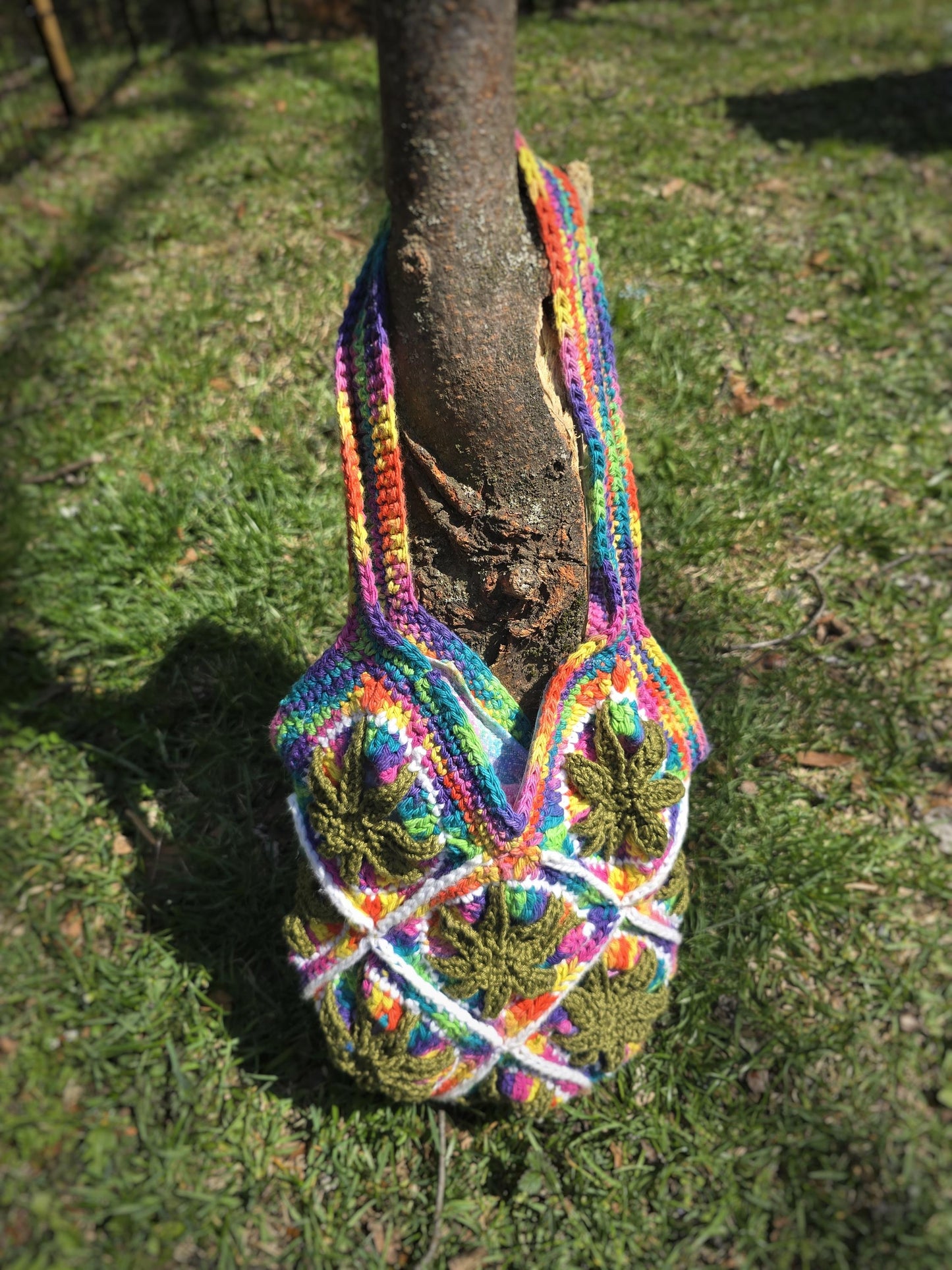 Rainbow Kush Bag Cannabis Leaf Crochet Bag Rainbow Granny Square Purse Handmade Boho Shoulder Bag Lined Festival Tote Gift for Her