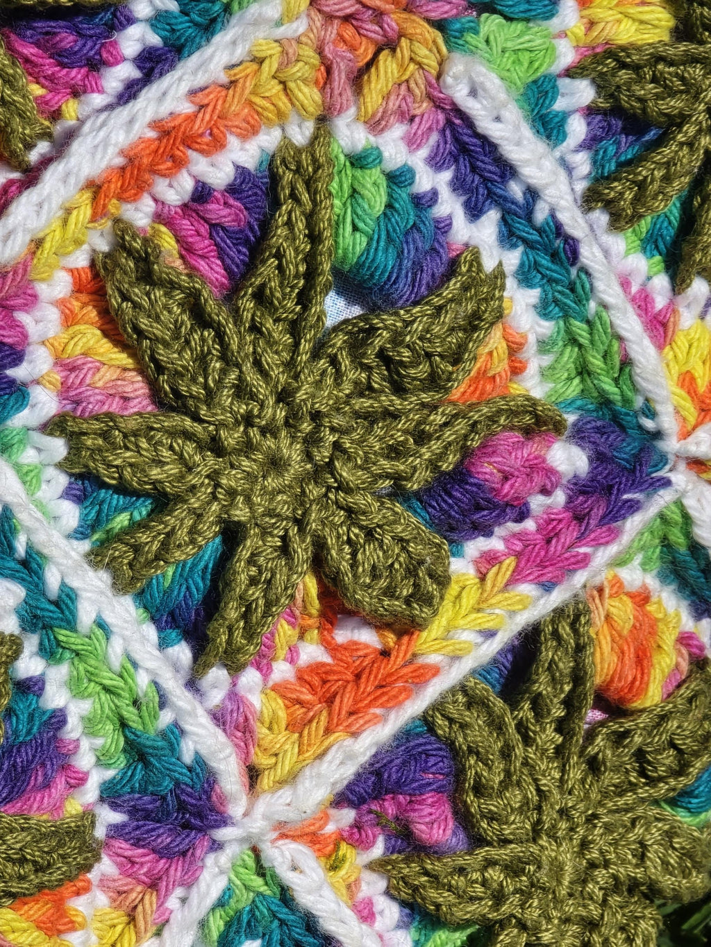 Rainbow Kush Bag Cannabis Leaf Crochet Bag Rainbow Granny Square Purse Handmade Boho Shoulder Bag Lined Festival Tote Gift for Her